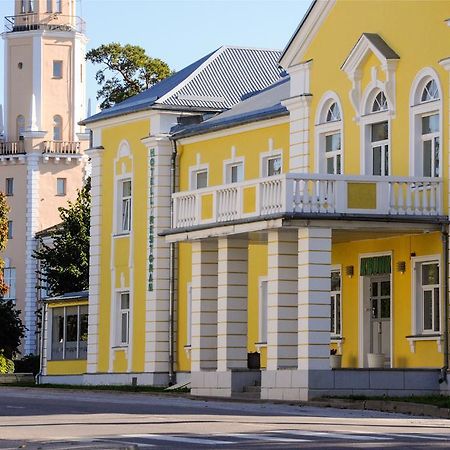Hotel Krunk Sillamäe Exterior photo