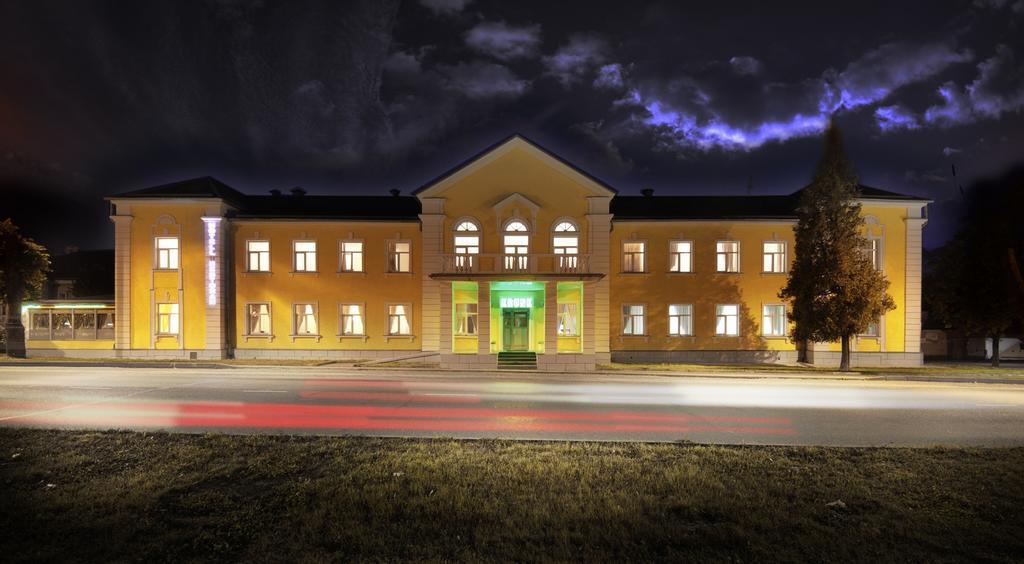 Hotel Krunk Sillamäe Exterior photo